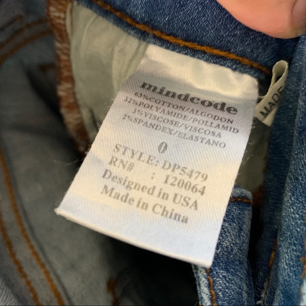 MindCode- Cropped Distressed Cuffed Jeans size 0 - Picture 10 of 10